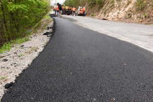 Lone Ridge Drive - Paving